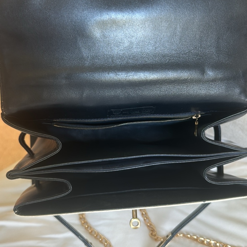 🔥🔥🔥MCM TOP HANDLE HANDBAG - Picture 7 of 11